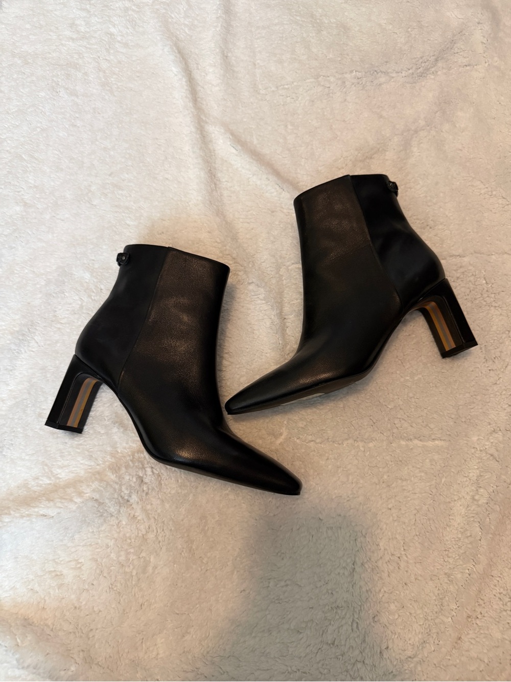 Sam Edelman Black Square Toe Leather Ankle Booties